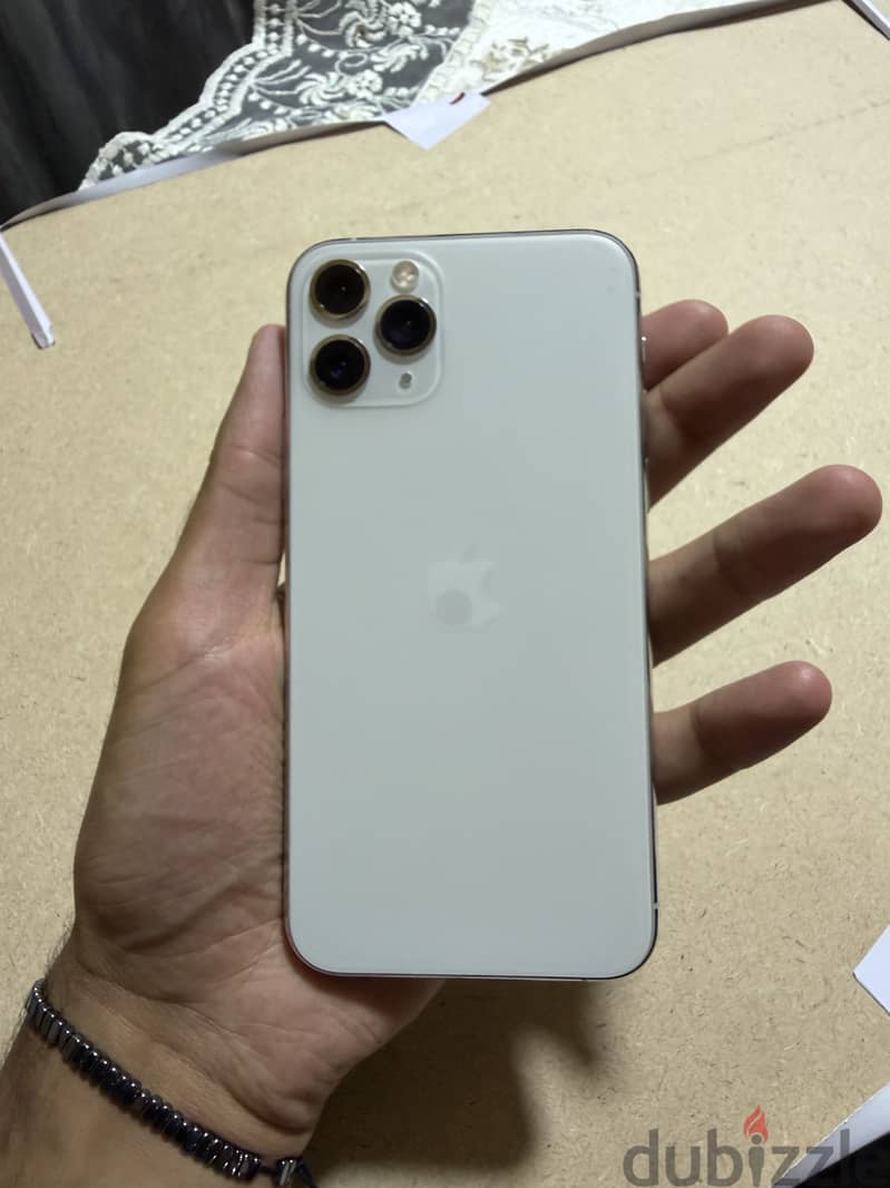 Apple - iPhone 11 Pro 3