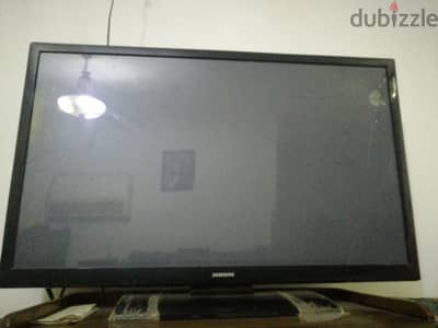 شاشة تلفزيون سامسونج