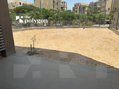 Apartment with private garden in Palm Parks
