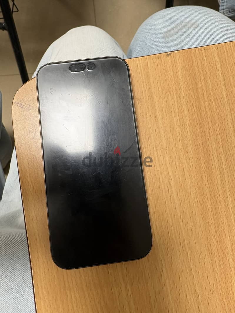 Apple - iPhone 16 Pro 2