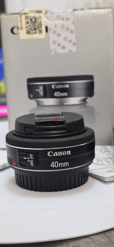 Canon EF 40mm f/2.8 STM الأصلية