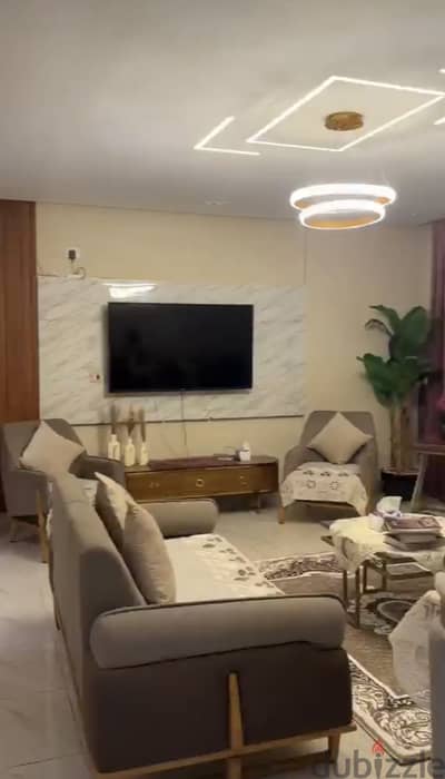 شقه مفروشه