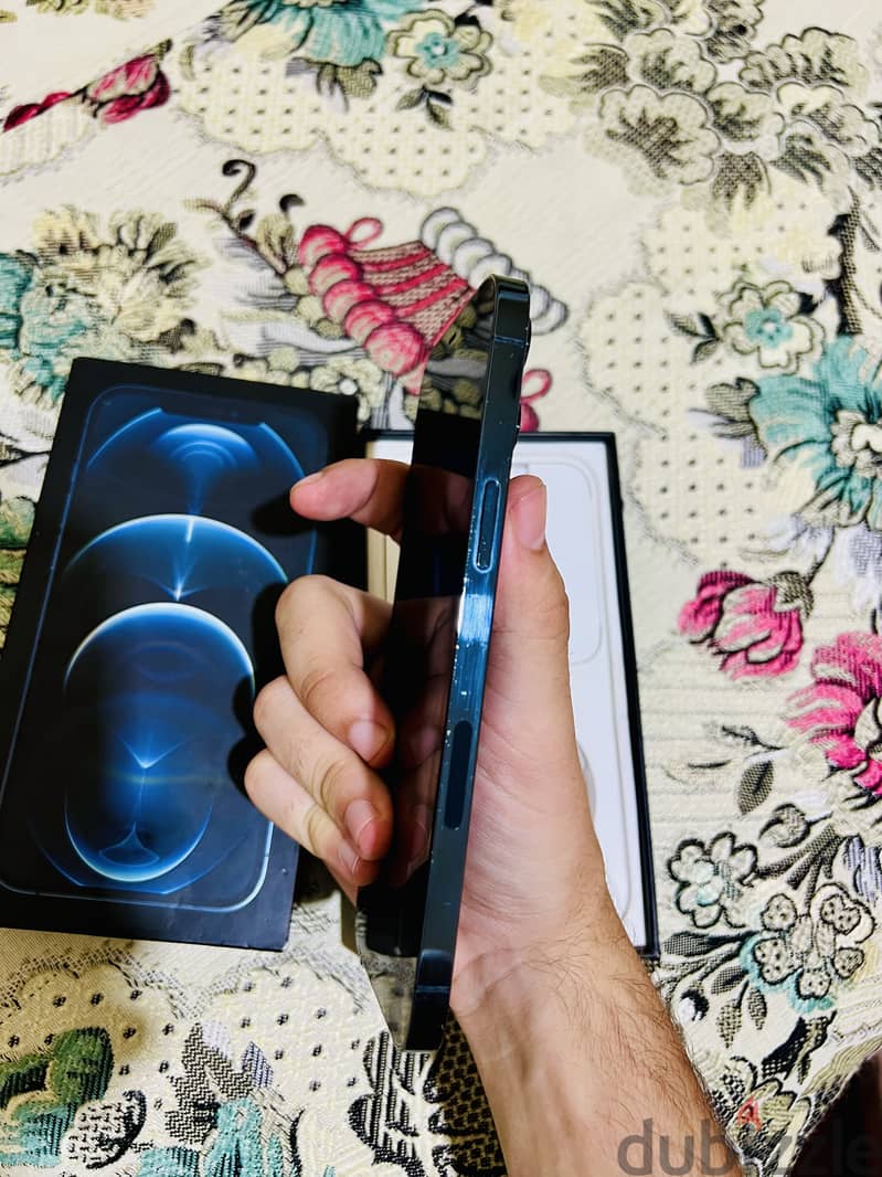 Apple - iPhone 12 Pro Max 2