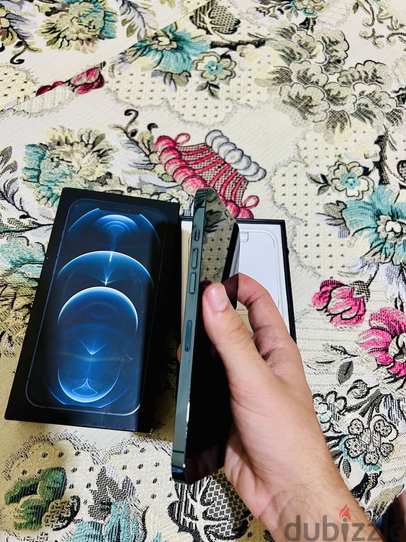 Apple - iPhone 12 Pro Max 3