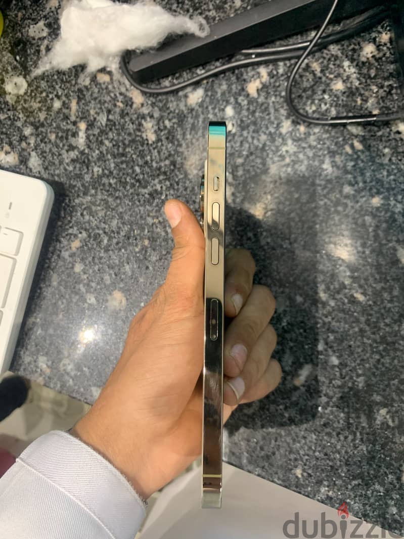 IPhone 14 pro max 256gb 2 SIMs 4
