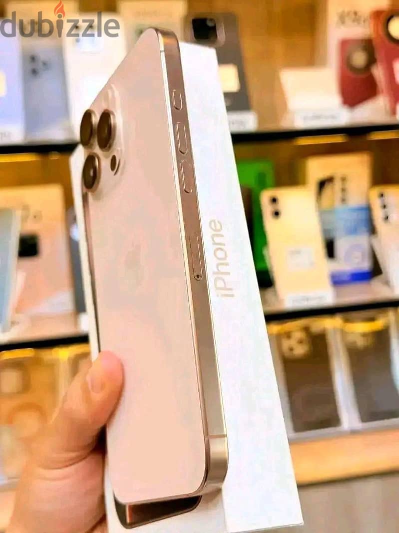 Apple - iPhone 16 Pro Max 1