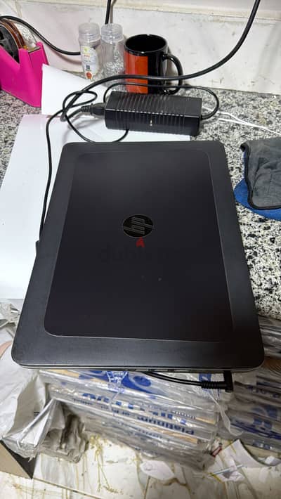 Hp z book g4