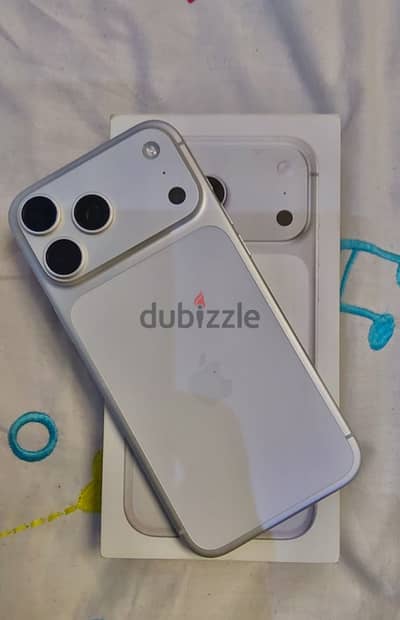 Apple - iPhone 17 Pro Max