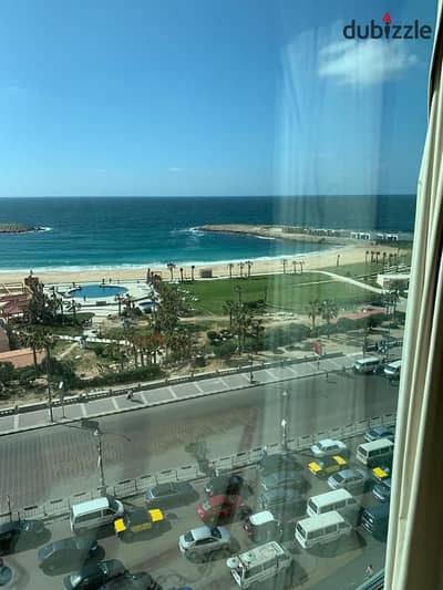 90m apartment for sale, Laurent View, sea view, 2 rooms and reception with sea view