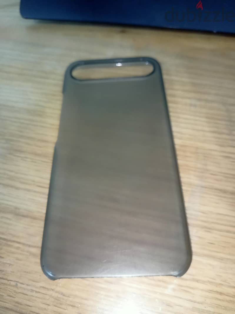 Tecno Spark slim 1