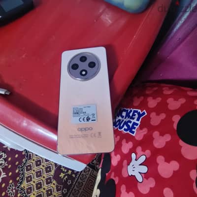 اوبو رينو 12 اف