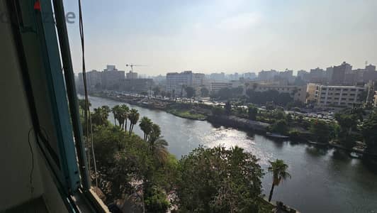 spacious 3-bed apartment with a fabulous nile view
