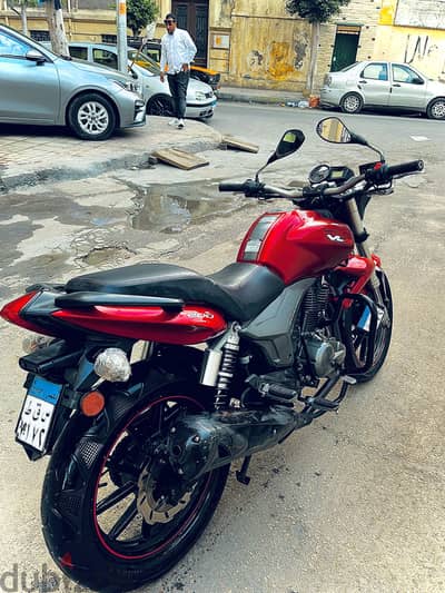 VLM 200