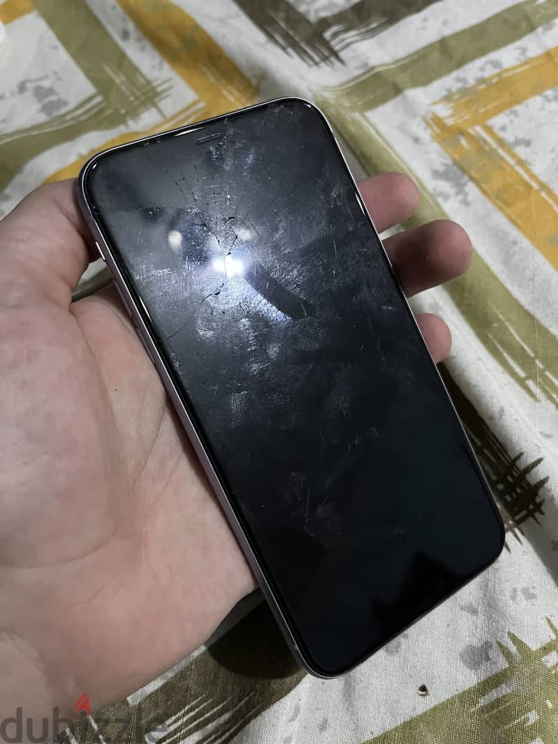 Apple - iPhone 11 1