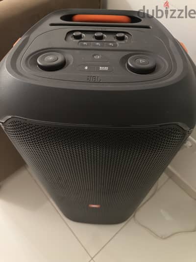 JBL partybox 710
