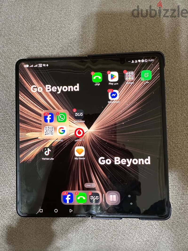Honor Magic V5 6