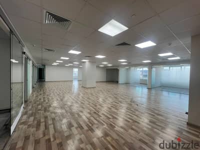 Administrative office for rent on North Teseen Street - Prime Location 575 sqm