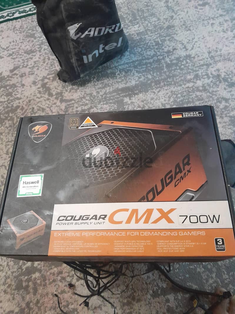 Case rgb shark كيسة فاضية  + psu 700w cougar 5