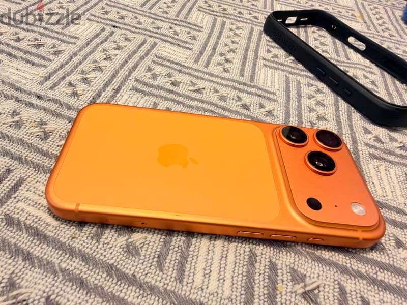Apple - iPhone 17 Pro 1