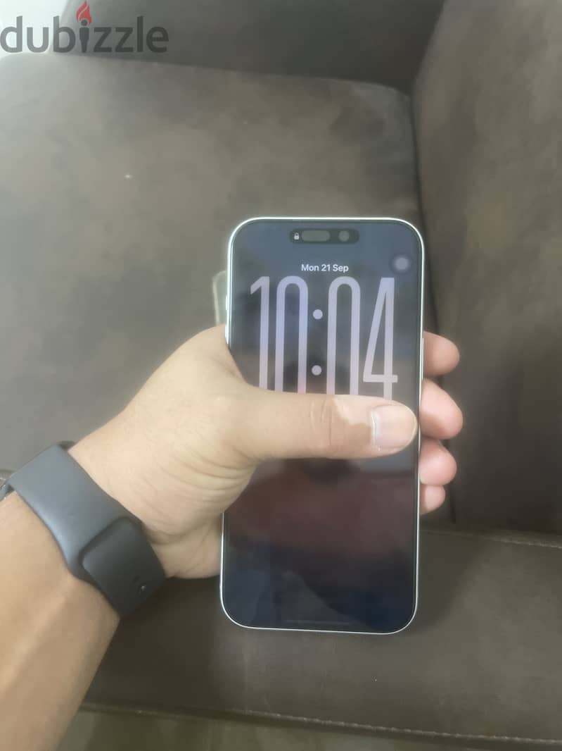 Apple - iPhone 17 Pro Max 1