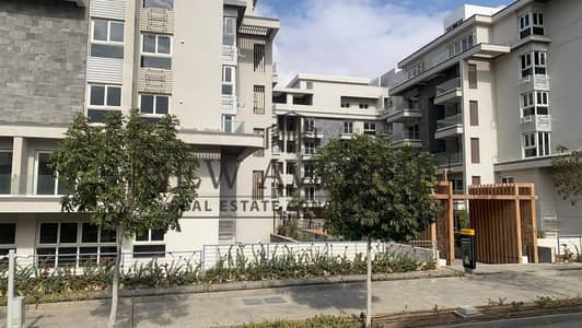 Opportunity for investors Ultra super lux With the kitchen cabinets apartment in Mv I city view court partial club in New Cairo with the best price
