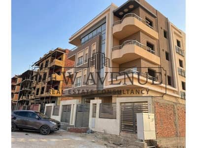 Ground Duplex for Sale with Garden in a Prime Location - Ready to move - Bahary -  in Bait Alwatan - New Cairo