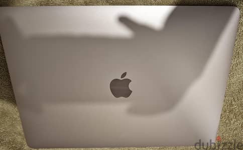 MacBook Air M1 2020 — 8GB / 512GB — Battery 98% — 23 Cycles فقط