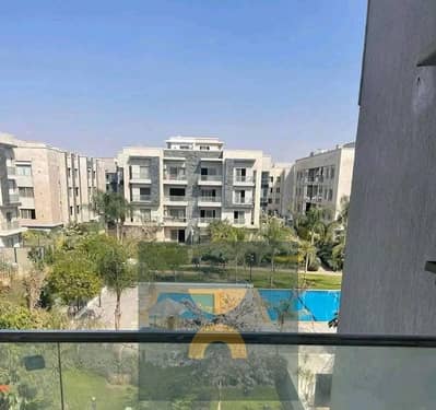 ب 300 ألف هتمتلك شقه بأطلاله خياليه على Pool فى هايد بارك أميز قطعة أرض ب التجمع دايركت ع التسعين للبيع بجوار الكازار و ديستركت دقايق من ماونتن فيو