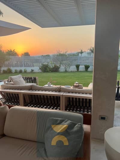 A great deal in Ras El Hekma! Duplex chalet with a private garden directly on the lagoon, fully finished with air conditioning, direct sea view