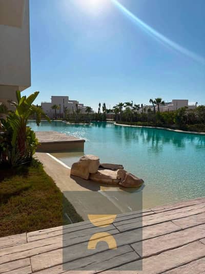 A golden investment opportunity in Ras El Hekma Own a luxuriously finished chalet with air conditioning for sale next to Dee Bay Yod and Fukabay