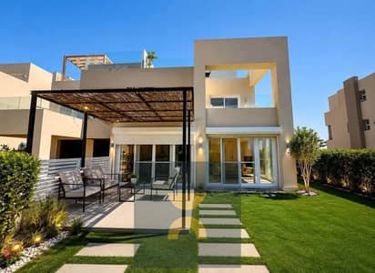 For those seeking upscale living, a villa is for sale in a prime location next to Madinaty minutes away from the American University near sarai