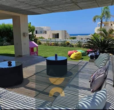For sale with a special discount a ground floor chalet with a garden for sale in the best location in North Coast