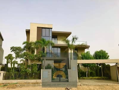 A fully finished, 3 storey standalone villa with a panoramic view available for 15 years with near La Vista and Al Burouj Al Shorouk on the Suez Road.