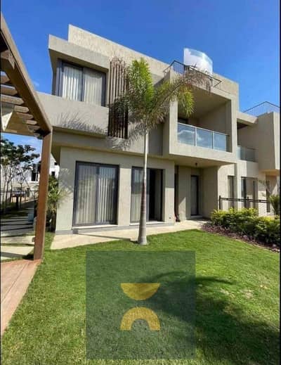 A finished standalone villa overlooking the lake in talala New Heliopolis for sale near Madinaty Sodic and New Giza