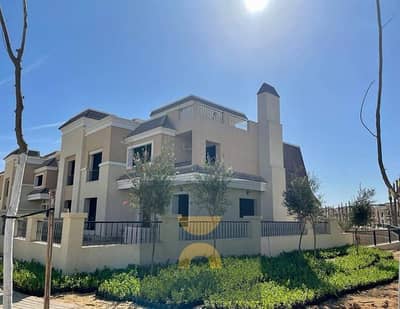 For sale at a great discount Butterfly Compound Standalone Villa, 3 floors next to Madinaty on the Amal Axis and Suez Road, prime location