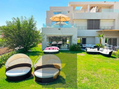 فيلا للمعاينة fully seaview مجهزة بالتقسيط مع خصم علي سعرها 30 % فترة محدودة في الساحل الشمالي بالقرب من سي شور وسول وجون ومراسي واوجامي للبيع