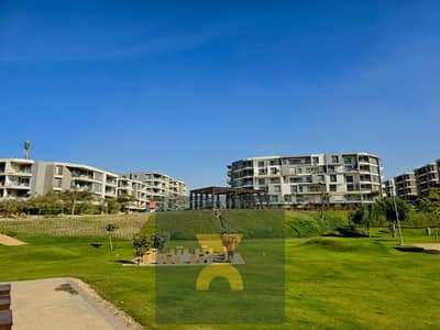 Front-facing apartment with a direct sea view overlooking golf courses for sale at a great discount Strategic location minutesfrom Taj City Nasr city