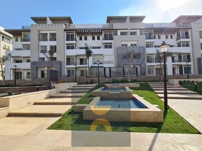 3-bedroom apartment with nanny room in a prime location in New Cairo Tagamoa 6 at early phase price with installments minutes from Hyde Park Zed E