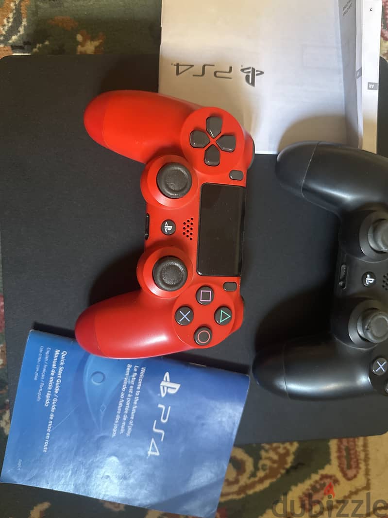 Play station 4 slim 1