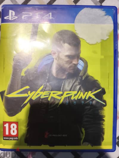لعبة cyberpunk 2077 PS4 دون أي خدوش او كسور تعمل جيد جدا