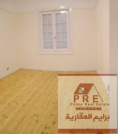 شقه للبيع ف الابراهيميه شارع منفيس / 3 غرف