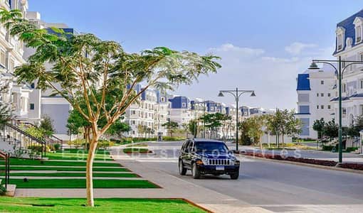 Lowest price Prime location villa garden for sale in Mountain view Hyde park compound new cairo