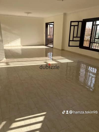 شقة قانون مميزة للإيجار في المرحلة الخامسة – مدينة الرحاب
