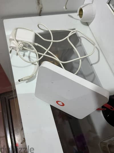 راوتر هوائي فودافون 4G للبيع – بحالة جيدة