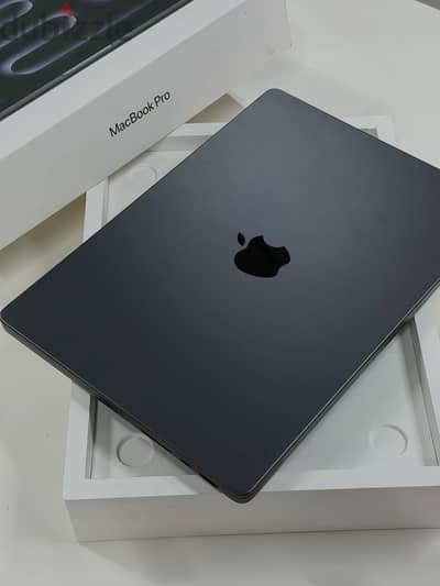 MacBook Pro M5