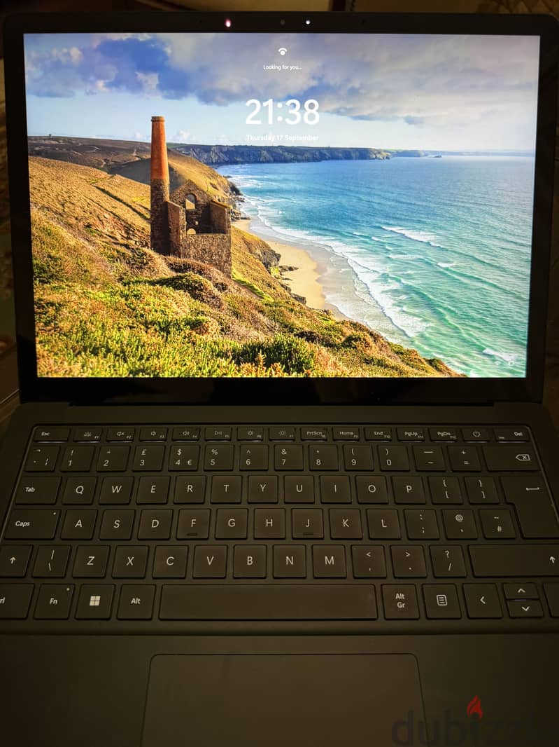 Surface 5 laptop 1