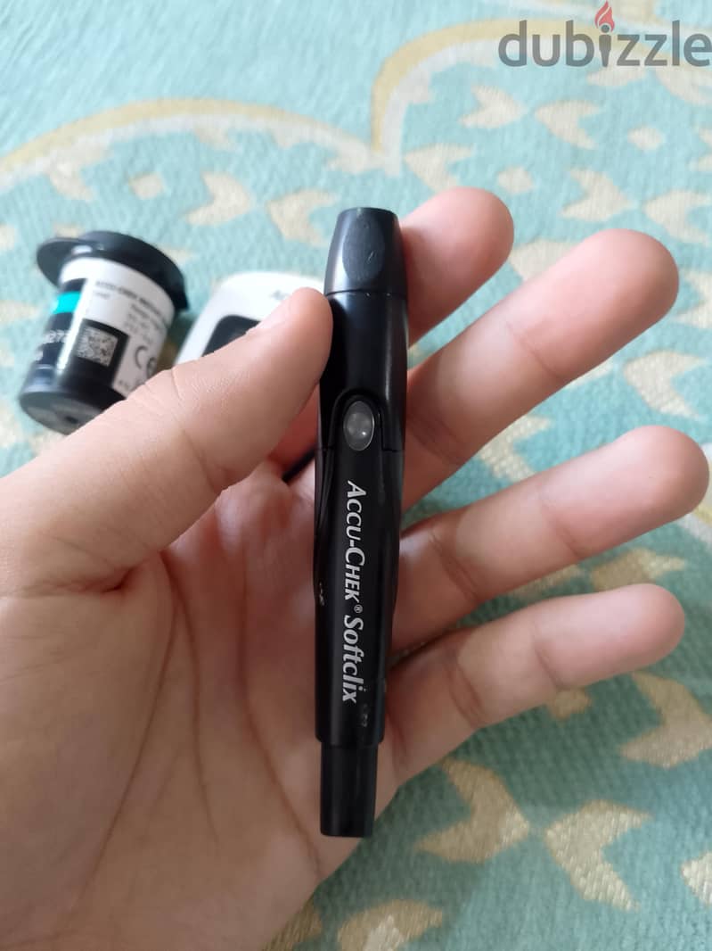 Accu-CHEK Instant 2