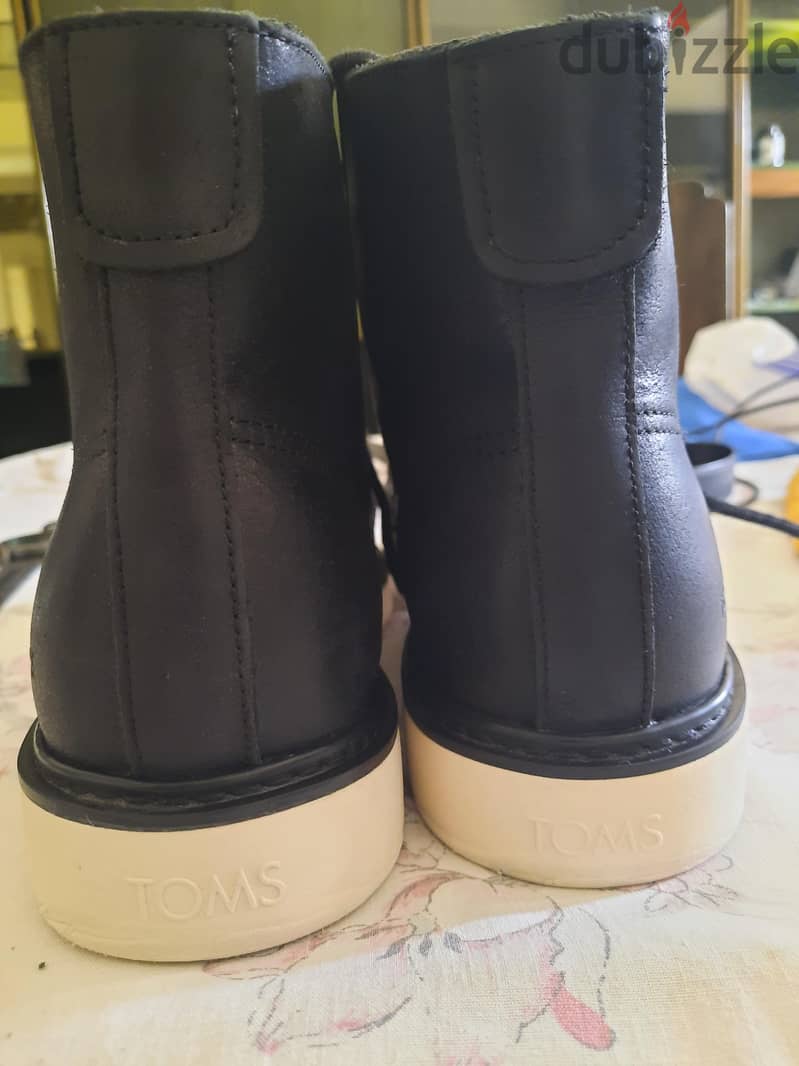 for sell orginal shose Tom's for man 8