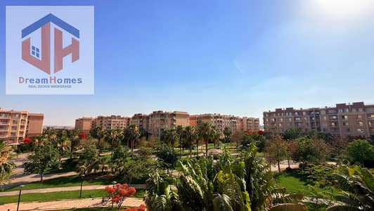 Apartment for rent in Madinaty with special finishes for air conditioning and kitchen