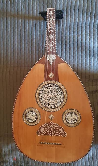 عود نادر